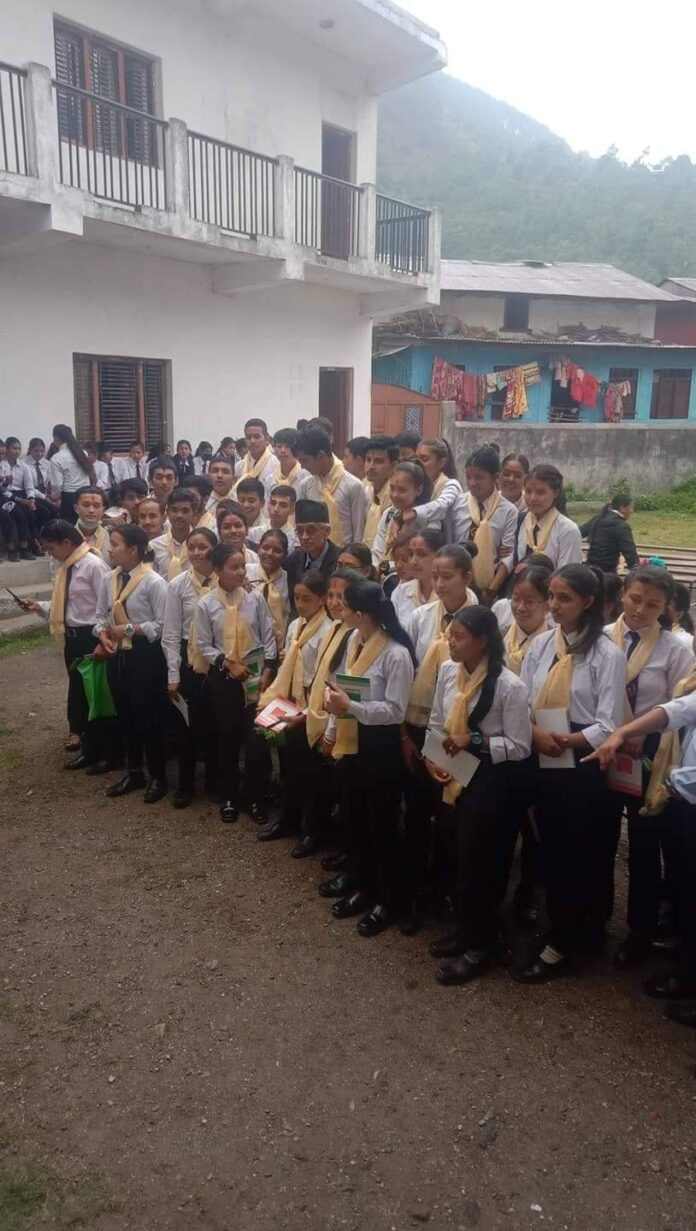 received_1030356300937245