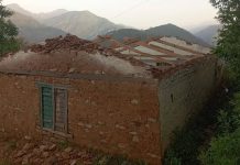 हावाहुरीले दुई दर्जनभन्दा बढी घरमा क्षति
